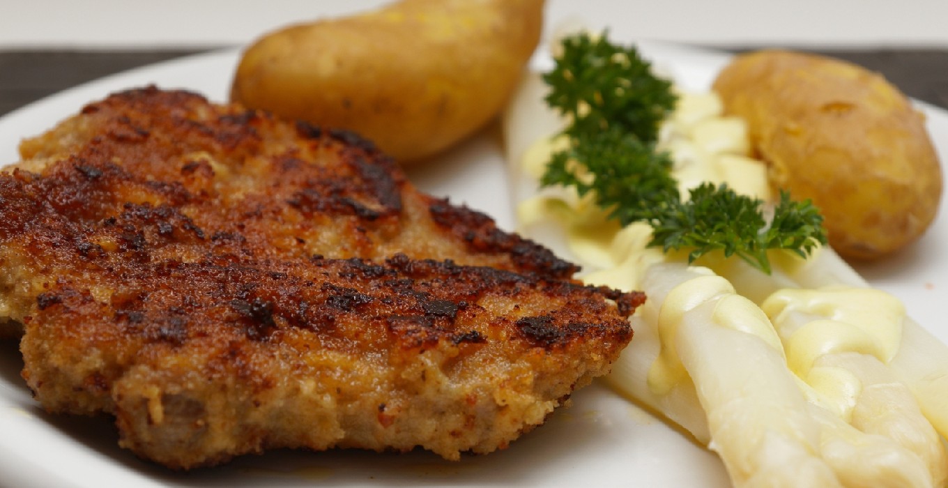 Spargel und Schnitzel - der Klassiker 
